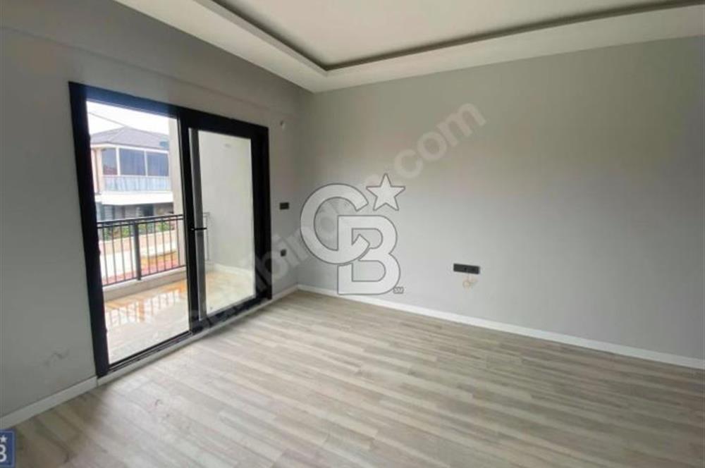 FOÇA'DA SIFIR 2+1 SATILIK DAİRE