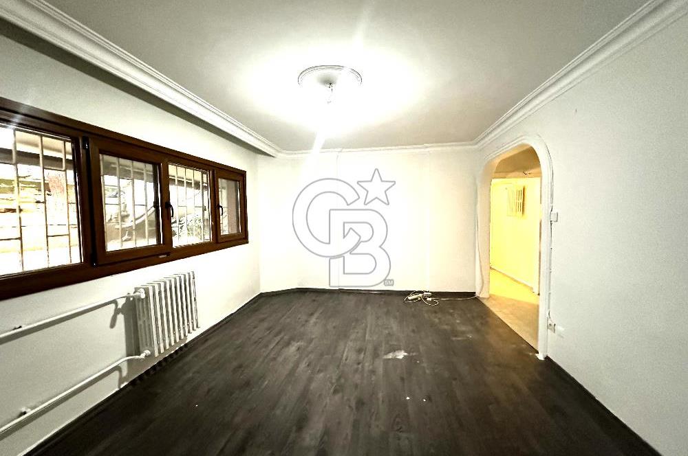 ACIBADEM METROBÜSÜN HEMEN YANINDA KİRALIK 2+1 DAİRE 
