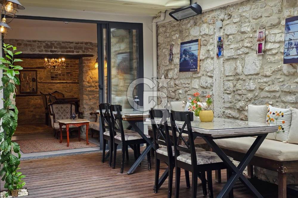 URLA SANAT SOKAĞINDA DEVREN KİRALIK BUTİK OTEL