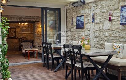 URLA SANAT SOKAĞINDA DEVREN KİRALIK BUTİK OTEL