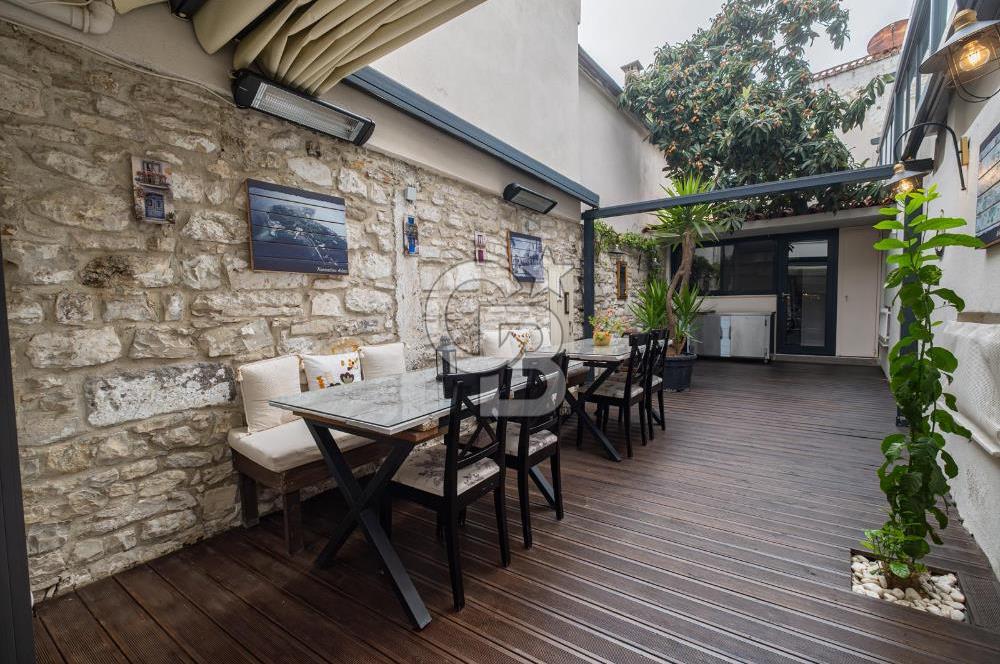 URLA SANAT SOKAĞINDA DEVREN KİRALIK BUTİK OTEL