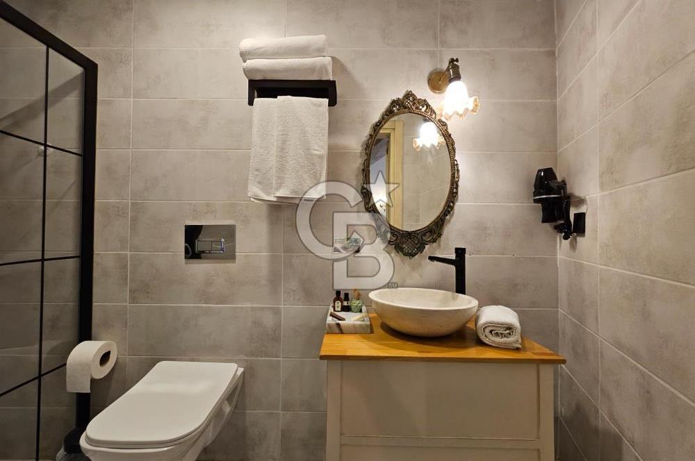 URLA SANAT SOKAĞINDA DEVREN KİRALIK BUTİK OTEL