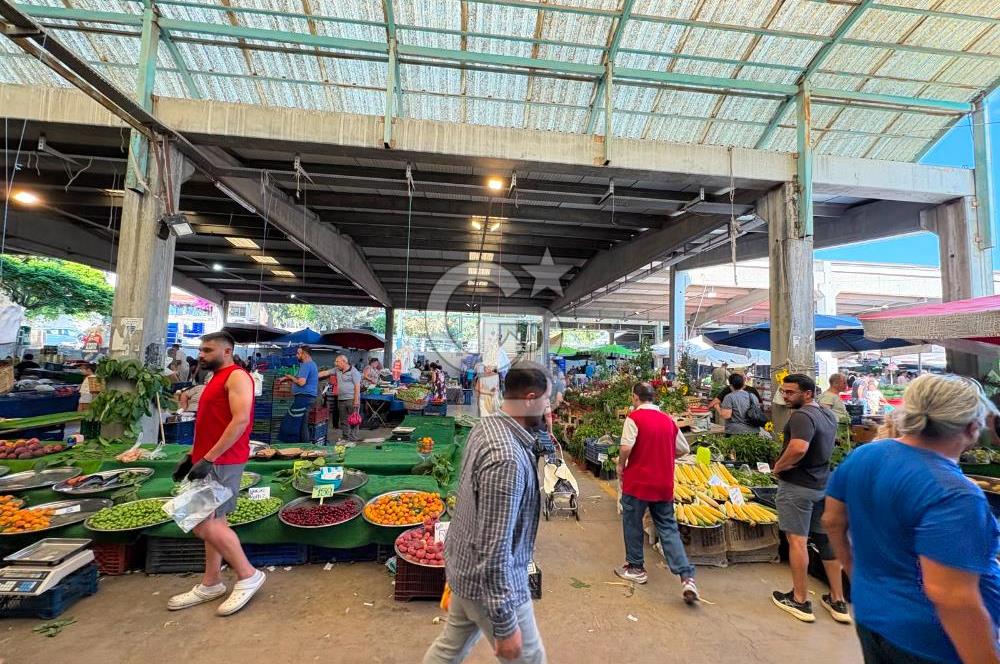 URLA PAZAR YERİNDE 3 ADET KİRALIK DÜKKAN