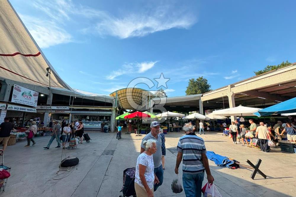 URLA PAZAR YERİNDE 3 ADET KİRALIK DÜKKAN