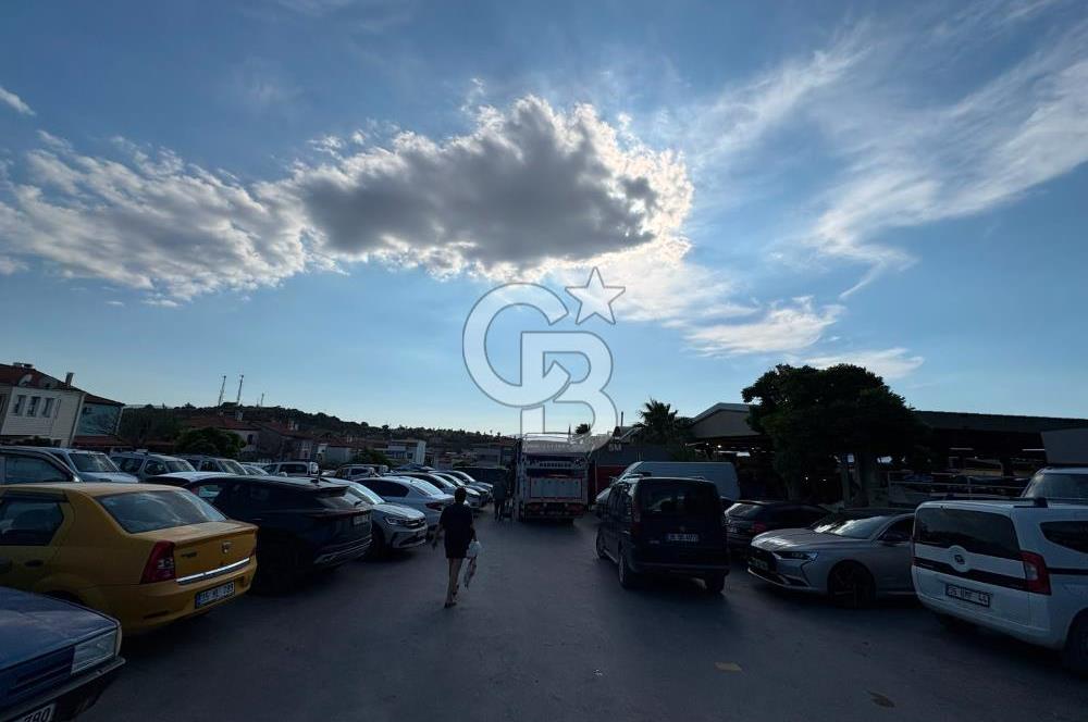 URLA PAZAR YERİNDE 3 ADET KİRALIK DÜKKAN