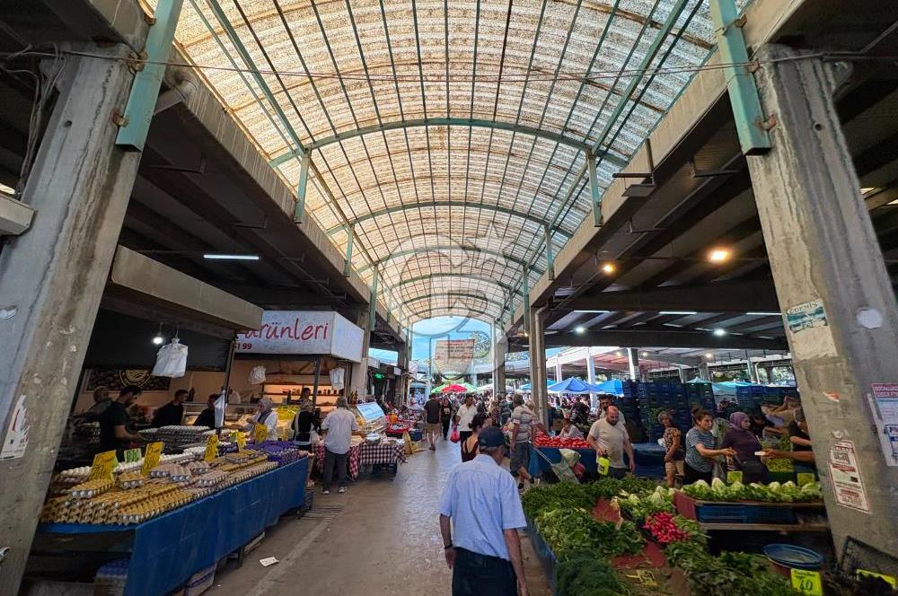 URLA PAZAR YERİNDE 3 ADET KİRALIK DÜKKAN