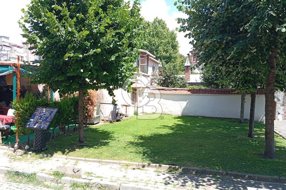 Sultanahmet'te 90 m2 Taban Oturumlu İmarlı Emsalsiz Satılık Arsa