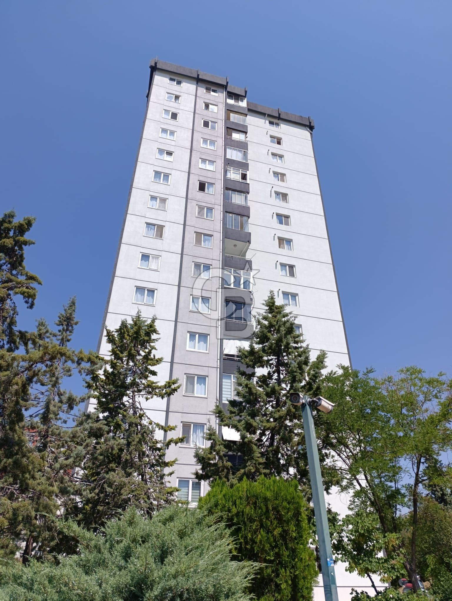 ERYAMAN 1-2 METROYA YAKIN DEMİRER SİTESİNDE SATILIK 1+1 