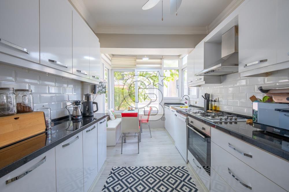 URLA MERKEZ'DE 3+1 KAPALI MUTFAK SATILIK DAİRE