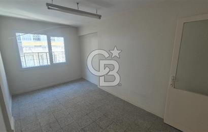 Konak Eşrefpaşa'da Üçyol Metro Yakını 3+1 Kiralık Daire