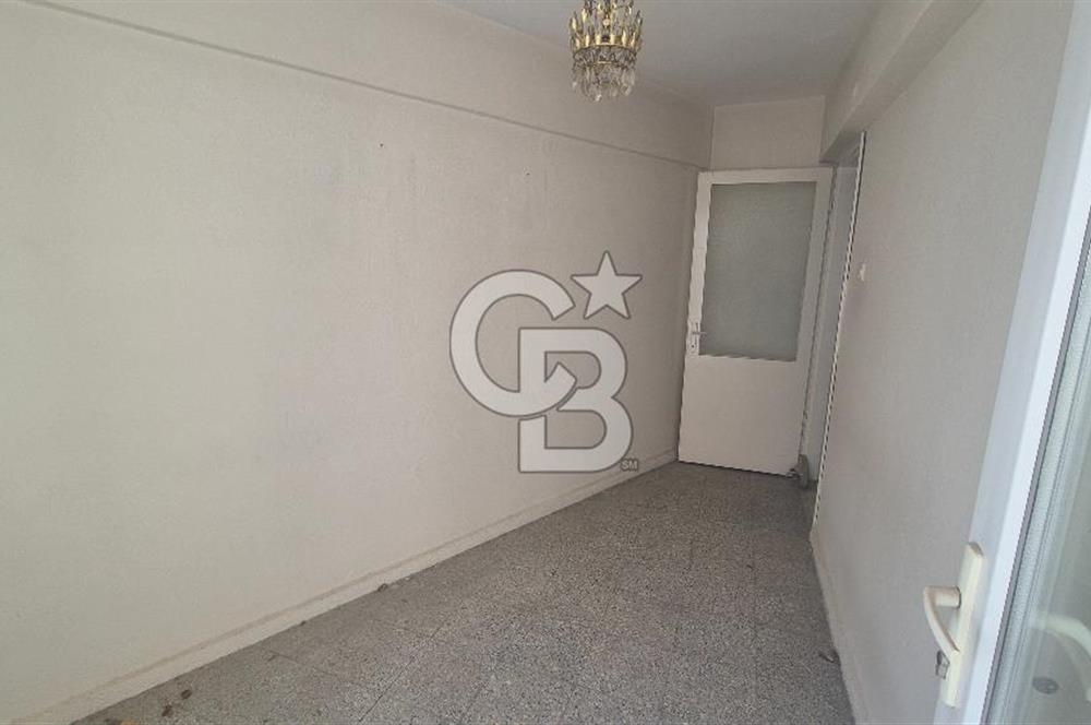 Konak Eşrefpaşa'da Üçyol Metro Yakını 3+1 Kiralık Daire