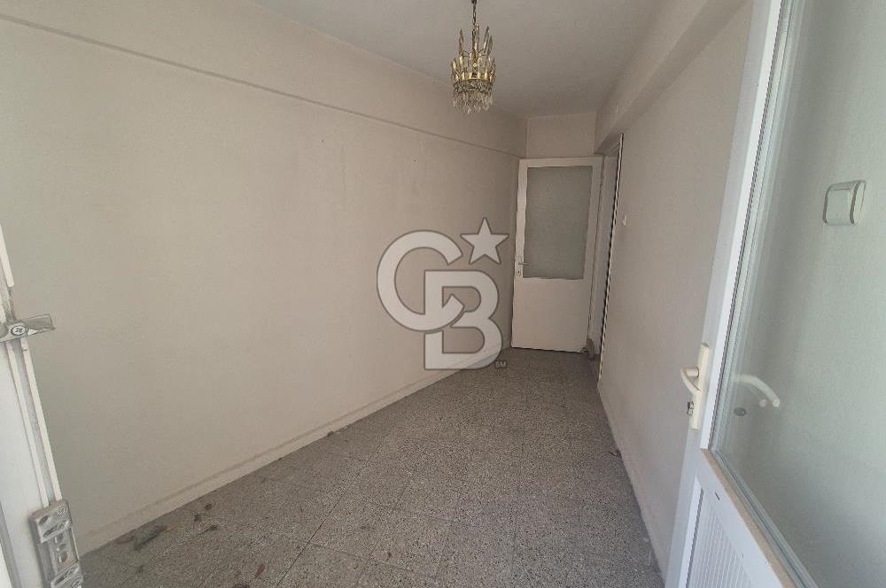 Konak Eşrefpaşa'da Üçyol Metro Yakını 3+1 Kiralık Daire