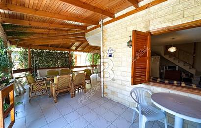 Davutlar Denize Yürüme Mesafesi’nde Villa 
