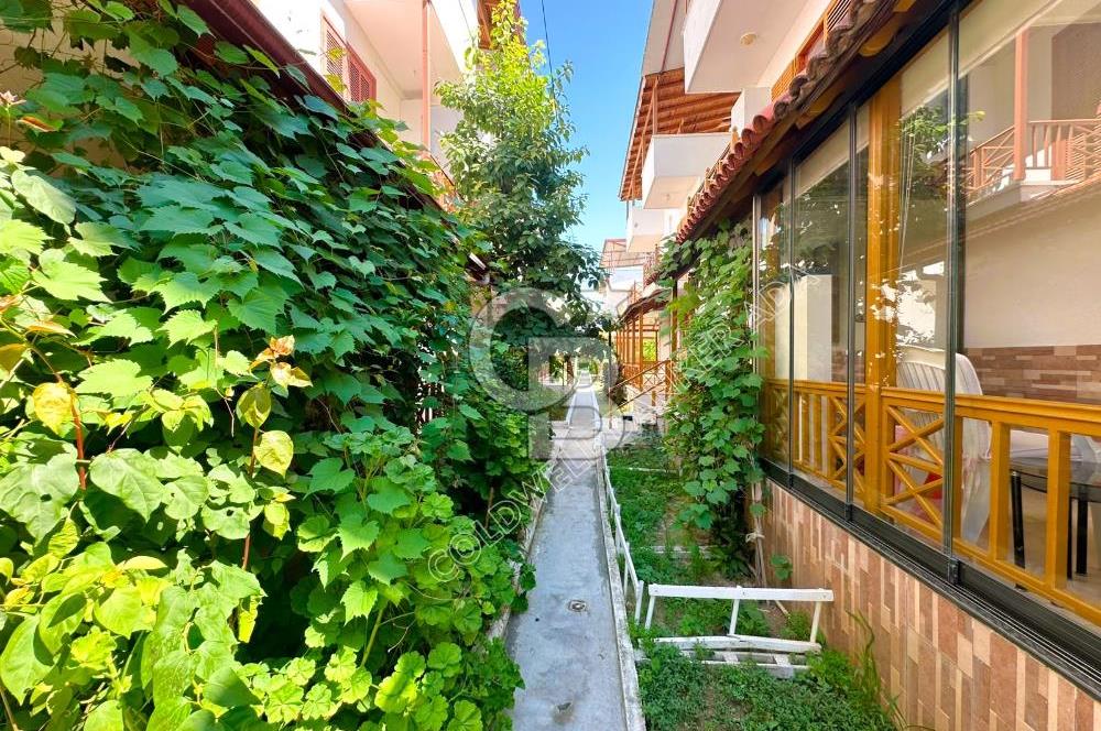 Kuşadası Karaova ‘da Denize Yürüme Mesafesi’nde Villa 