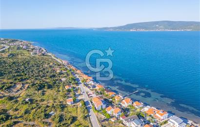 URLA GÜLBAHÇE'DE TRİPLEKS DENİZE 20M SATILIK VİLLA