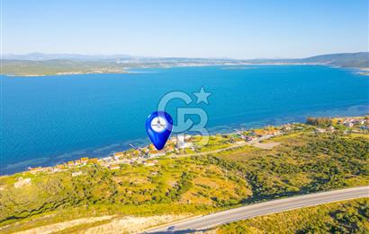 URLA GÜLBAHÇE'DE TRİPLEKS DENİZE 20M SATILIK VİLLA
