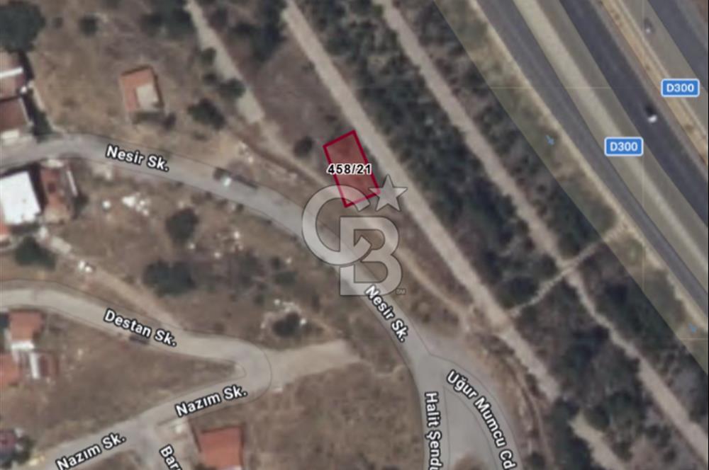 Çetin Emeç'te Kapanmayan Manzaralı Arsa