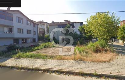 Sakarya Hendek Yeni Mahallede İmarlı Satılık Köşe Parsel