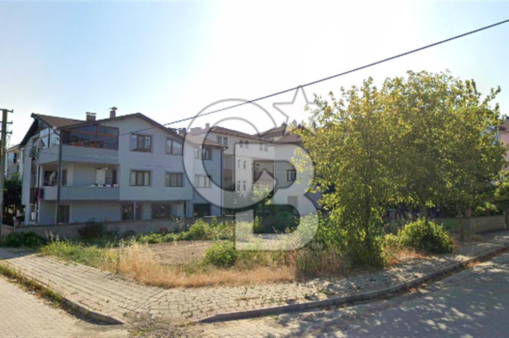 Sakarya Hendek Yeni Mahallede İmarlı Satılık Köşe Parsel