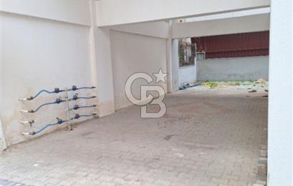 Çiğli Anadolu Caddesine Yakın Satılık Batar Katlı Dükkan