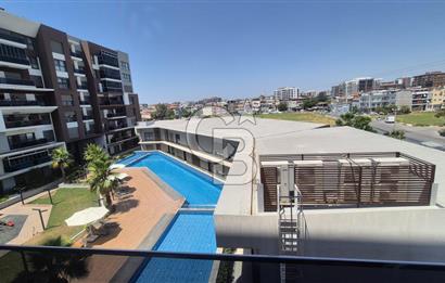 GAYDA ATAŞEHİR'DE HAVUZ MANZARALI FULL TADİLATLI KREDİYE UYGUN GENİŞ 3+1 DAİRE 
