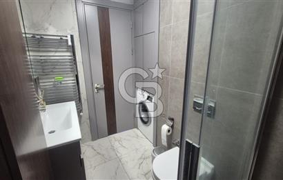 GAYDA ATAŞEHİR'DE HAVUZ MANZARALI FULL TADİLATLI KREDİYE UYGUN GENİŞ 3+1 DAİRE 