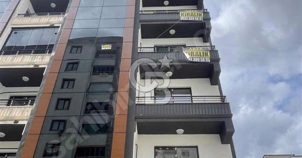 ÇAYDAÇIRA' DA İYİ KONUMDA ARA KAT SIFIR KİRALIK 1+1 DAİRE - 360872