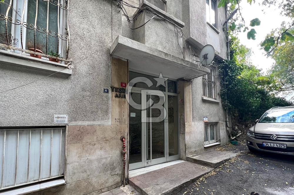 Arnavutköy Sahile Yürüme Mesafesi Kiralık 2+1 Bahçe Katı