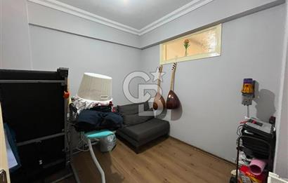 KARŞIYAKA BAHÇELİEVLER'DE GENİŞ 3+1 SATILIK DAİRE