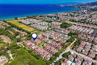 Kuşadası Karaova ‘da Denize Yürüme Mesafesi’nde Villa  - 1 - 360853