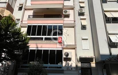 KARŞIYAKA BAHÇELİEVLER'DE GENİŞ 3+1 SATILIK DAİRE