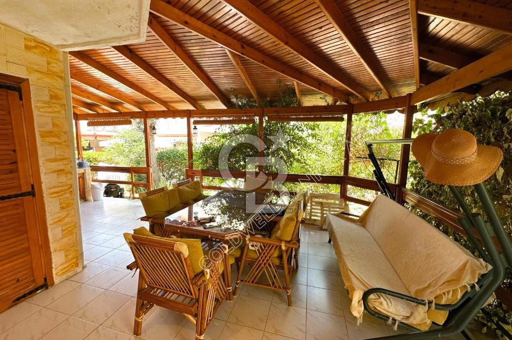 Davutlar Denize Yürüme Mesafesi’nde Villa 