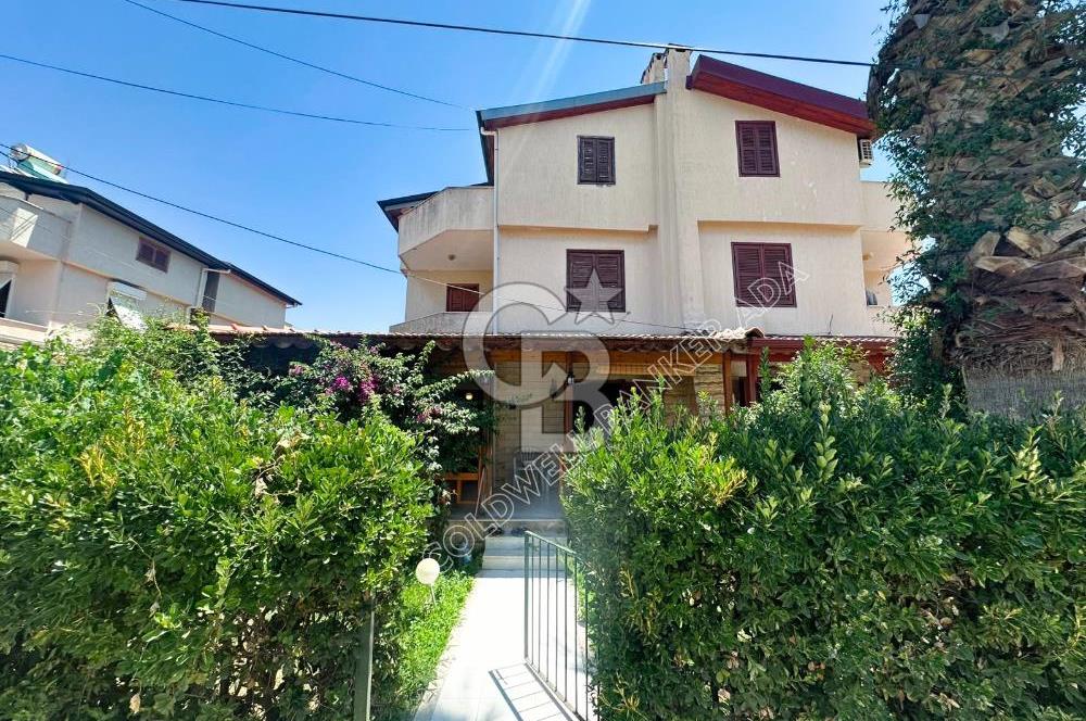 Davutlar Denize Yürüme Mesafesi’nde Villa 