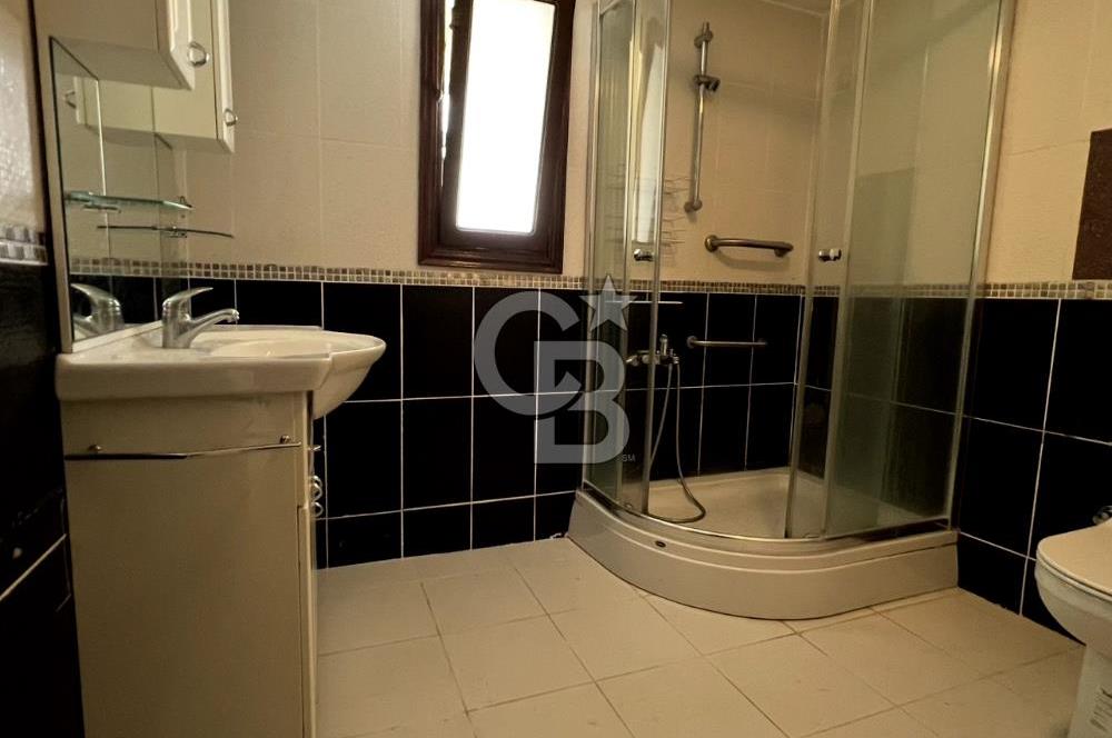 Suadiye'de Satılık 3+1 Daire, 135m², Prestijli Konum 
