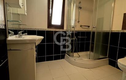 Suadiye'de Satılık 3+1 Daire, 135m², Prestijli Konum 