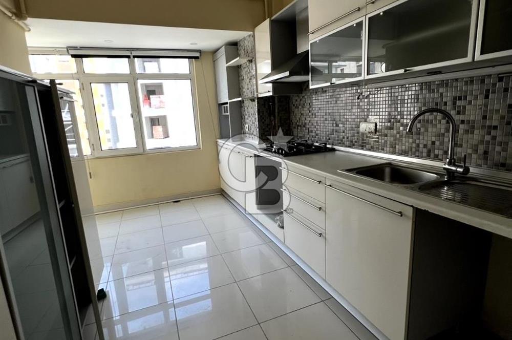 Suadiye'de Satılık 3+1 Daire, 135m², Prestijli Konum 
