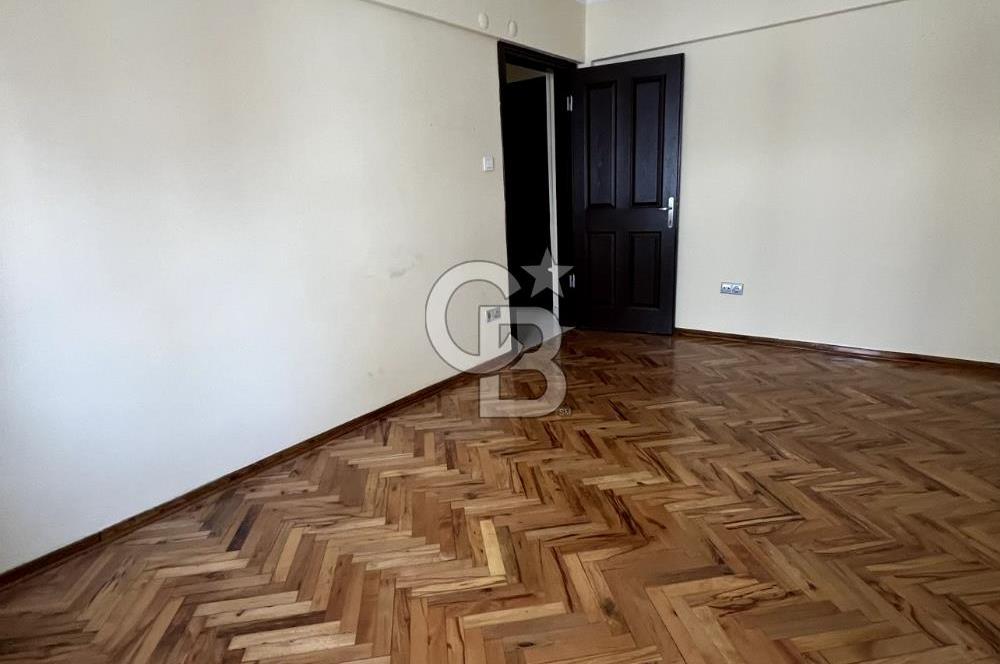 Suadiye'de Satılık 3+1 Daire, 135m², Prestijli Konum 