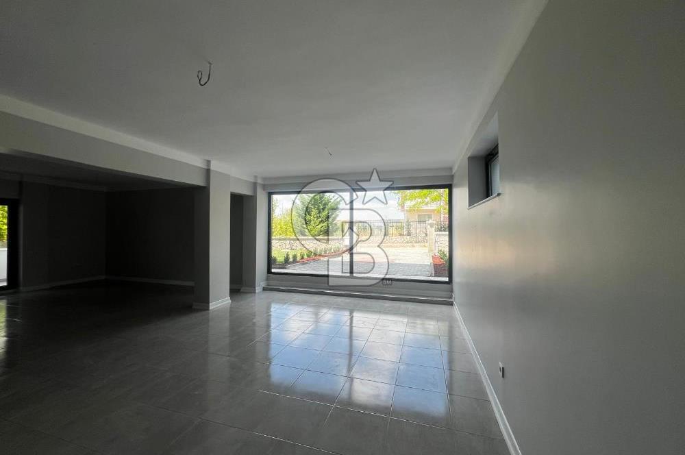 ŞEHİTALİ PET KONUT SİTESİTESİNDE SATILIK 4+2 TAM MÜSTAKİL VİLLA