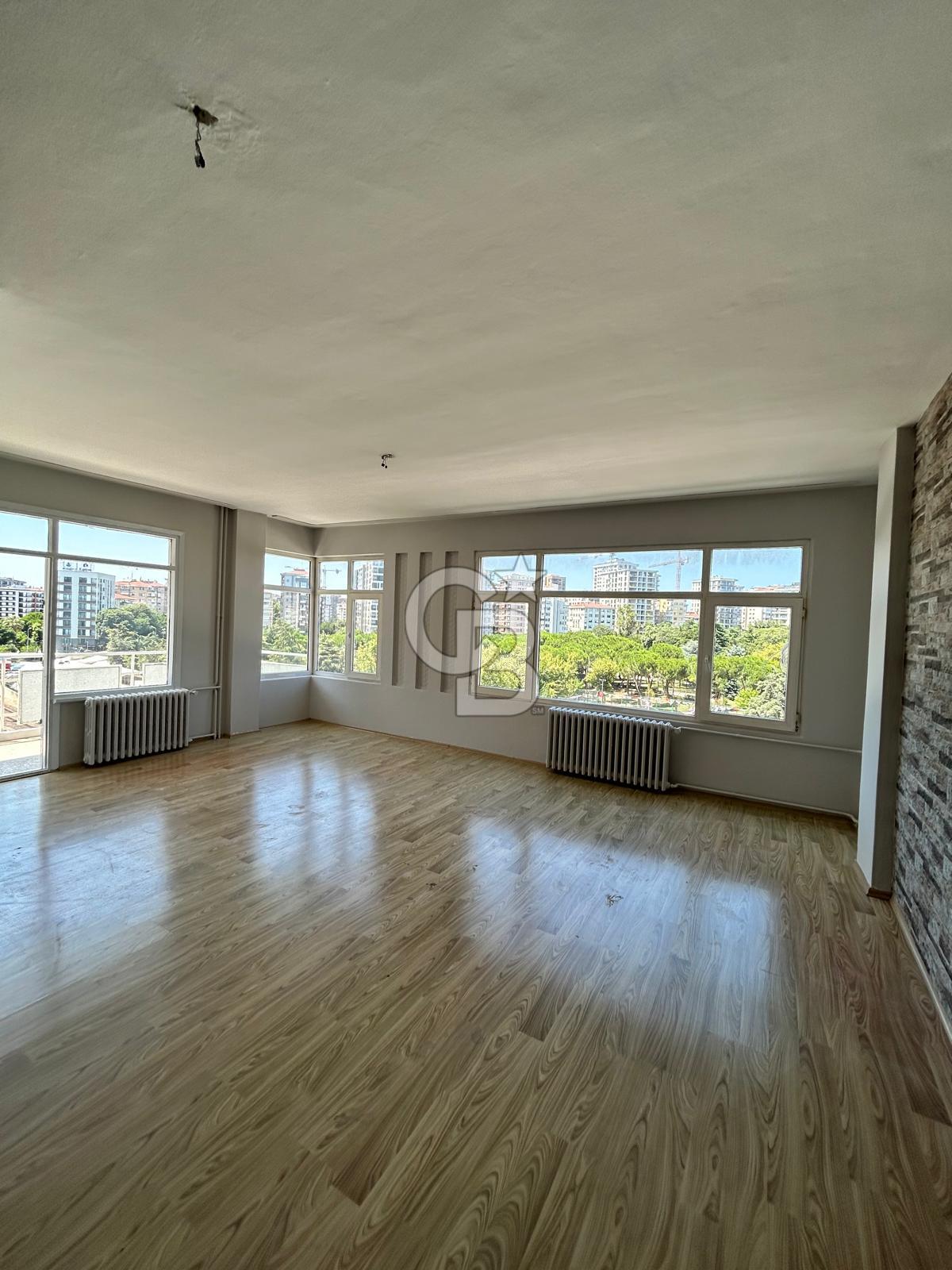 Özgürlük Parkı Manz. Bağdat Cad.'ne Yürüme Mesafesinde 3+1 daire