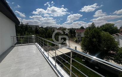 ŞEHİTALİ PET KONUT SİTESİTESİNDE SATILIK 4+2 TAM MÜSTAKİL VİLLA