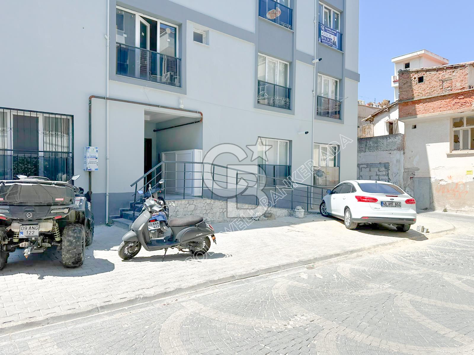 Yeni Belediye Arkası Sıfır Bina Yerden Isıtmalı Kiralık 1+1Daire