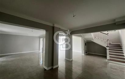 ŞEHİTALİ PET KONUT SİTESİTESİNDE SATILIK 4+2 TAM MÜSTAKİL VİLLA