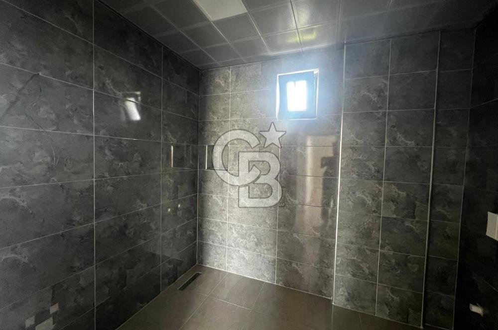 ŞEHİTALİ PET KONUT SİTESİTESİNDE SATILIK 4+2 TAM MÜSTAKİL VİLLA