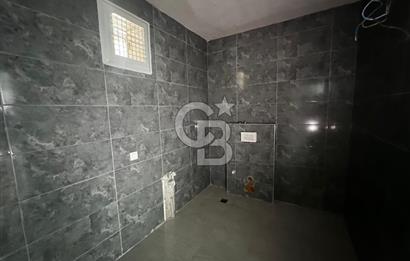 ŞEHİTALİ PET KONUT SİTESİTESİNDE SATILIK 4+2 TAM MÜSTAKİL VİLLA