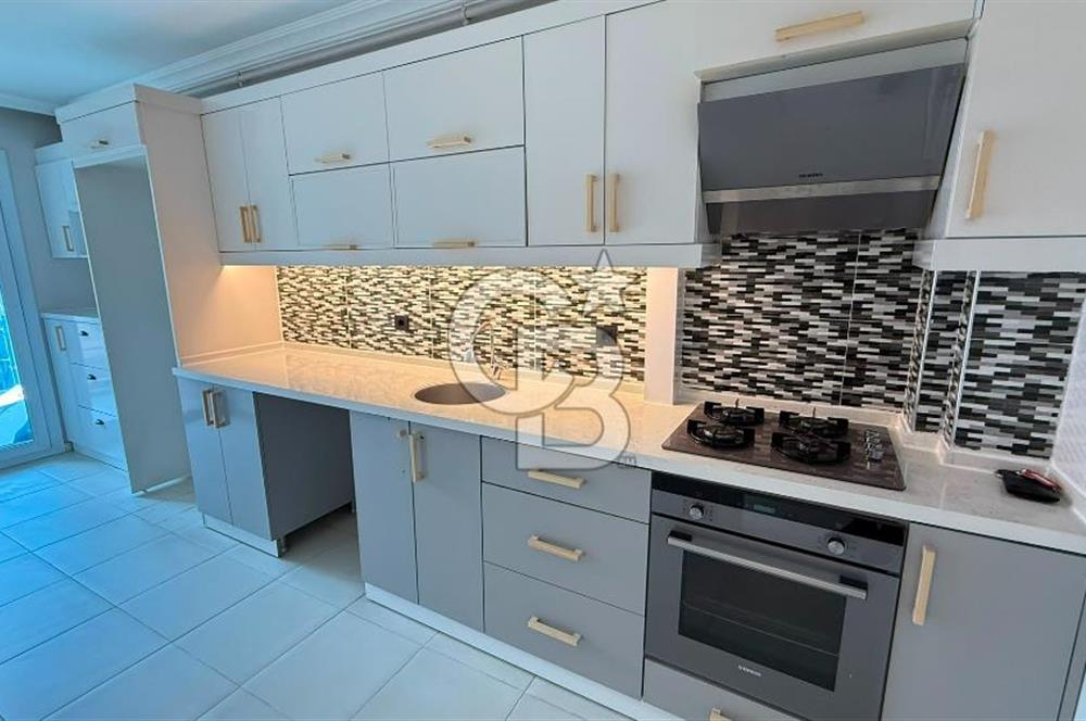 VERGİ DAİRESİNİN YAKININDA SATILIK EBEVEYN BANYOLU 3+1 DAİRE