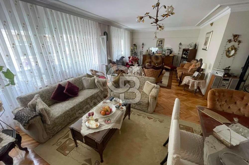 ŞİŞLİ MERKEZ İSKENDEROĞLU SOK. SATILIK 4+1 DAİRE