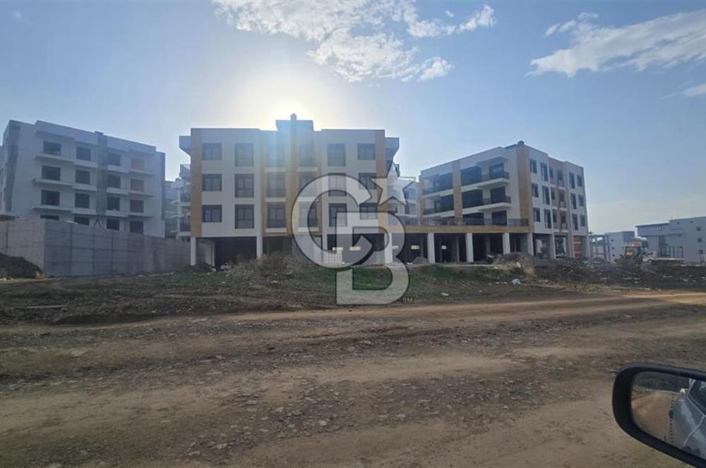 AYM Karşısı site içinde kapalı mutfak satılık 2+1 Daire