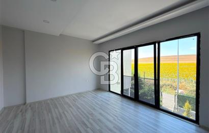 Büyükçekmece Oasis Villaları'nda Deniz Manzaralı 4+1 Lüks Villa