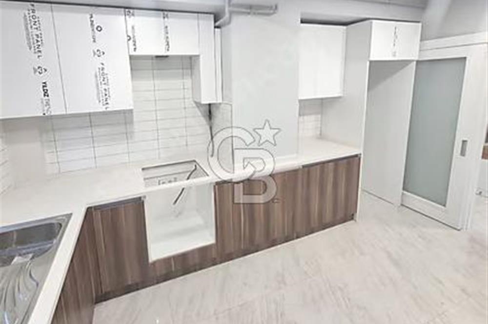 ÜSKÜDAR BURHANİYE YENİ BİNADA 3+1 OTOPARKLI KİRALIK DAİRE
