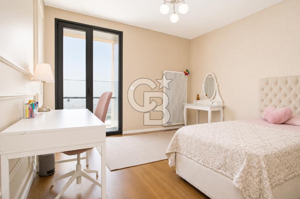 Eylem Keskin'den Ege Perla'da Satılık Muhteşem 5+1 Daire